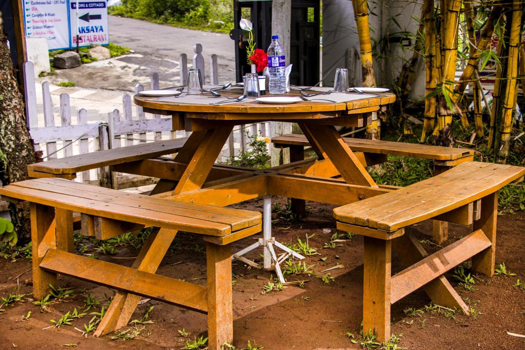 Hotel Aradhana Inn Yercaud Exterior photo
