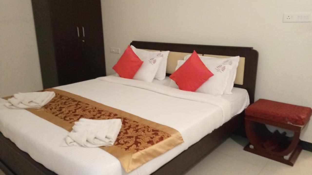 Hotel Aradhana Inn Yercaud Exterior photo
